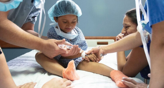 Mission in Guatemala - little child before treatment